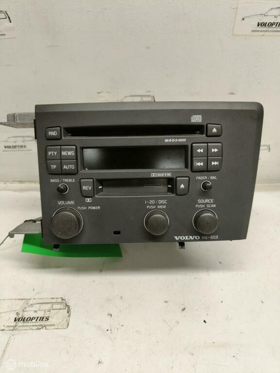 Radio Volvo V70, XC70, S60 ('00), Auto-onderdelen, Ophalen of Verzenden, Gebruikt, Volvo