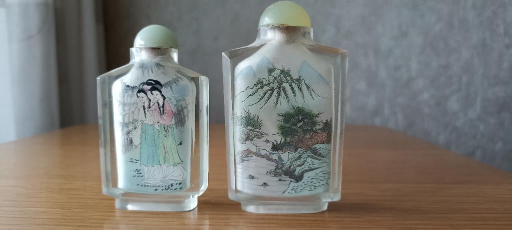 Chinese aan de binnenkant handgeschilderde snuif flesjes, Antiek en Kunst, Ophalen of Verzenden