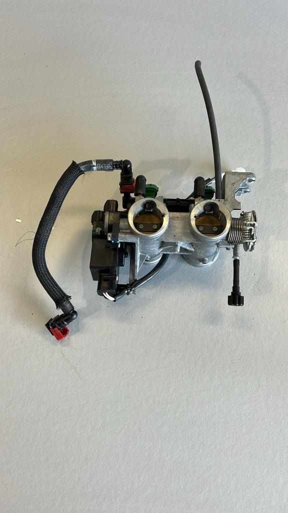 Gasklephuis Throttle body Kawasaki Ninja 300 ABS 2013-2017, Ophalen of Verzenden, Gebruikt