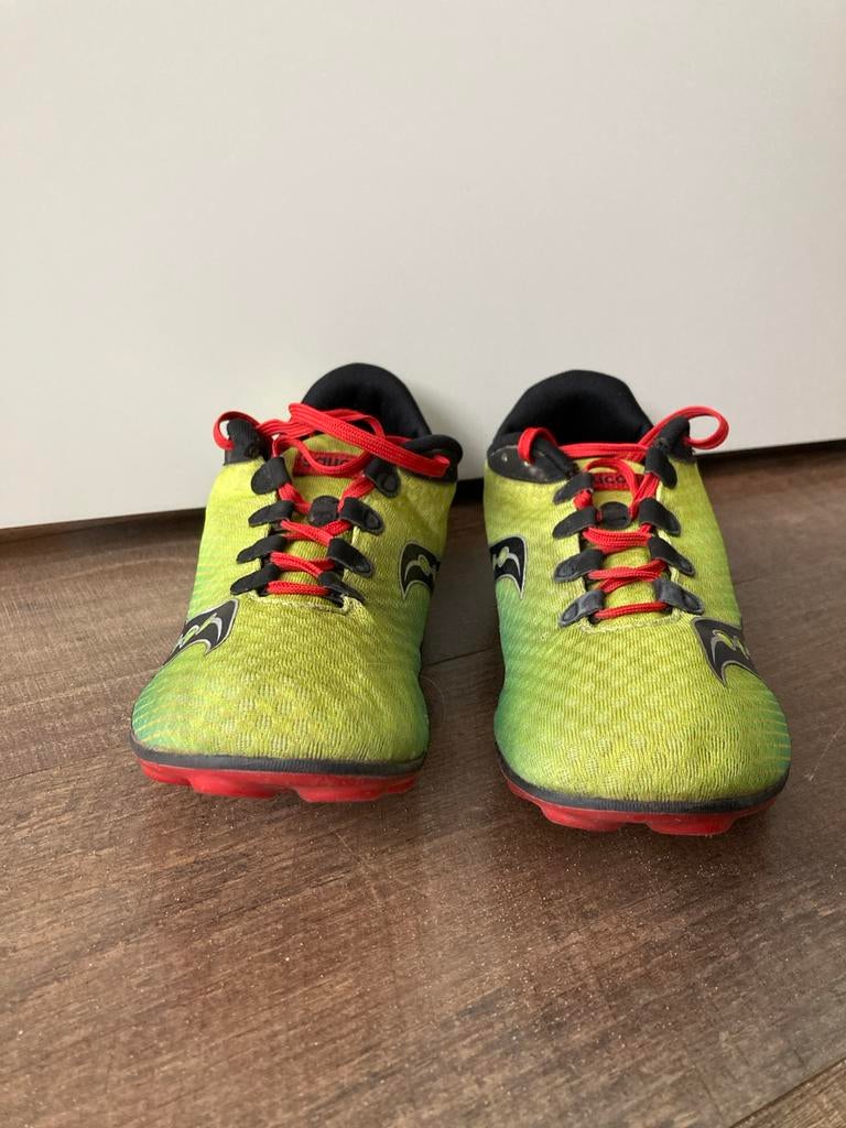 Saucony Spikes EUR 42 (UK 7,5) - Gebruikt, Sport en Fitness, Loopsport en Atletiek, Gebruikt, Spikes, Hardlopen, Saucony