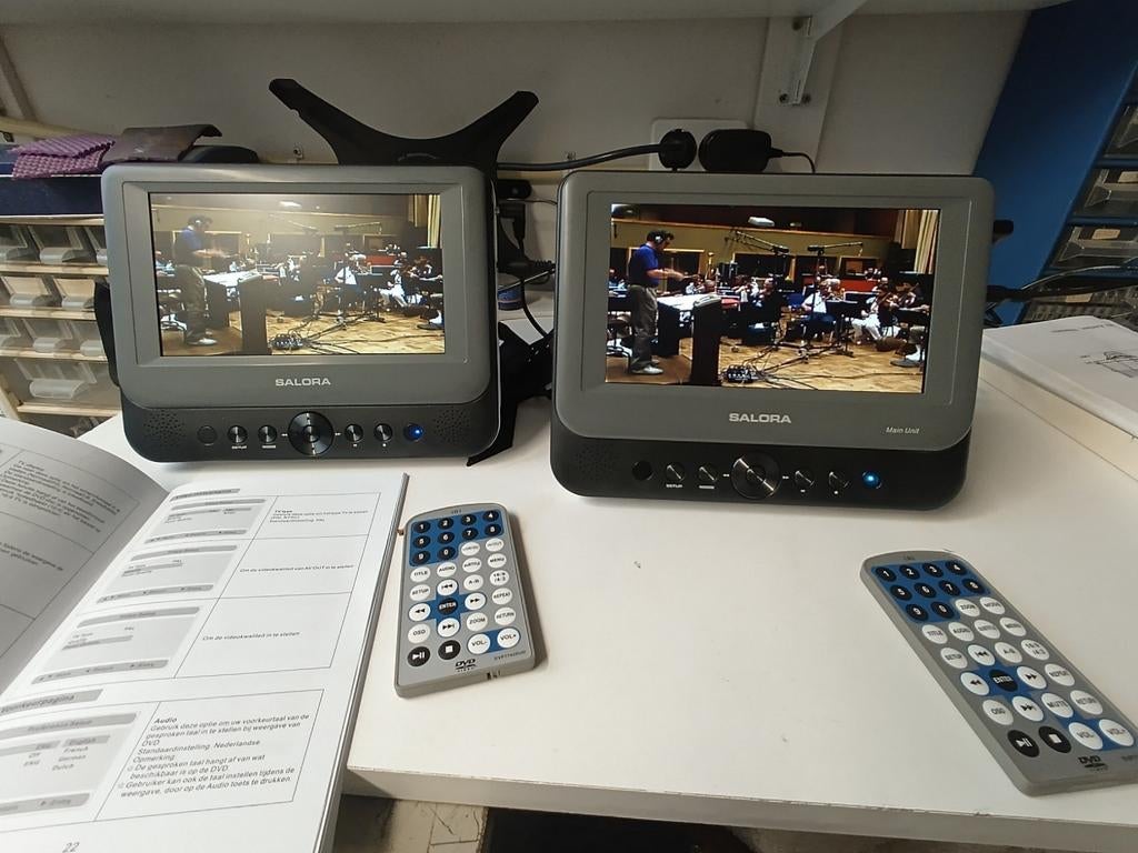 Salora Auto DVD spelers incl tas vol films, Audio, Tv en Foto, Dvd-spelers, Zo goed als nieuw, Dvd-speler, Overige merken, Draagbaar