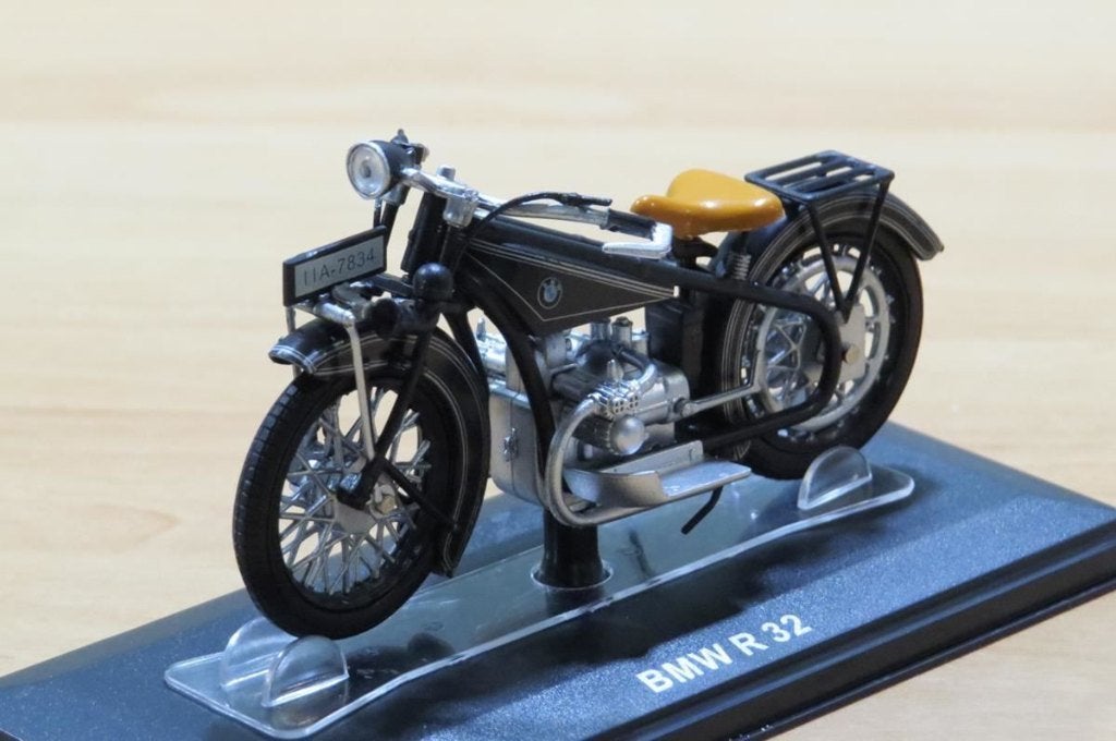 BMW R32 1:24 blister, Serviceclientele@altaya.be, Nieuw, Ophalen of Verzenden, Motor