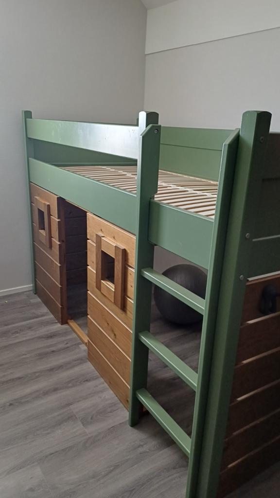Hoogslaper Alta met lattenbodem en speelhuisje, Ophalen, Gebruikt, 90 cm, Eenpersoons