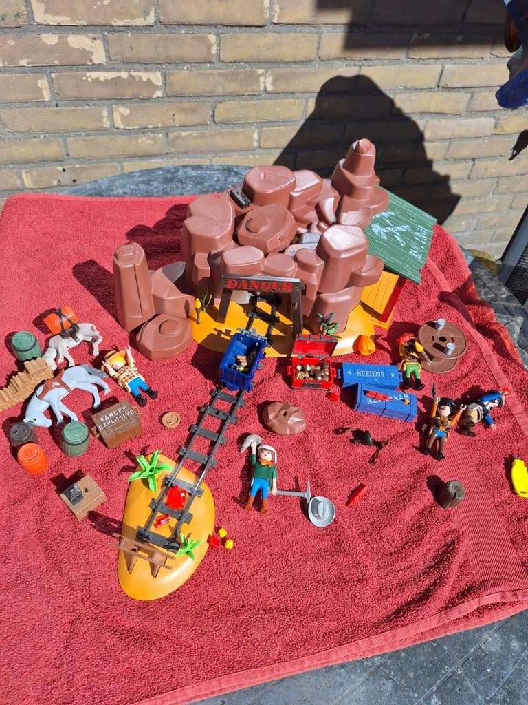 Playmobiel mijnwerkers, Ophalen