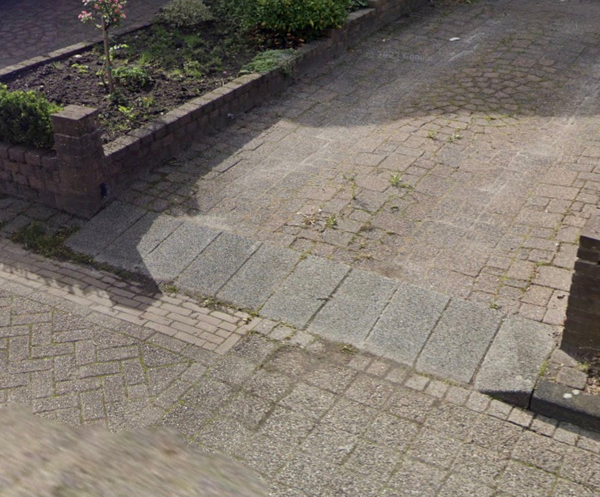Inritband, Ophalen, Zo goed als nieuw, Beton, Klinkers