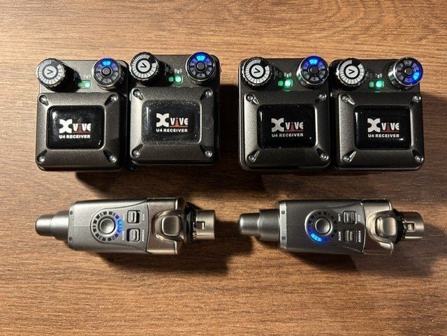 Xvive U4 in-ear-monitor systeem (2x TX, 4x RX), Ophalen of Verzenden, Zo goed als nieuw, Audio
