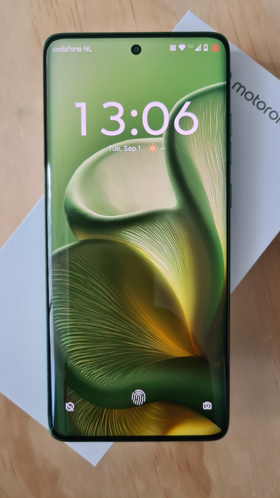 Motorola Edge 60 512GB Groen - Zo goed als nieuw, Telecommunicatie, Mobiele telefoons | Motorola, Ophalen, Touchscreen, Zo goed als nieuw