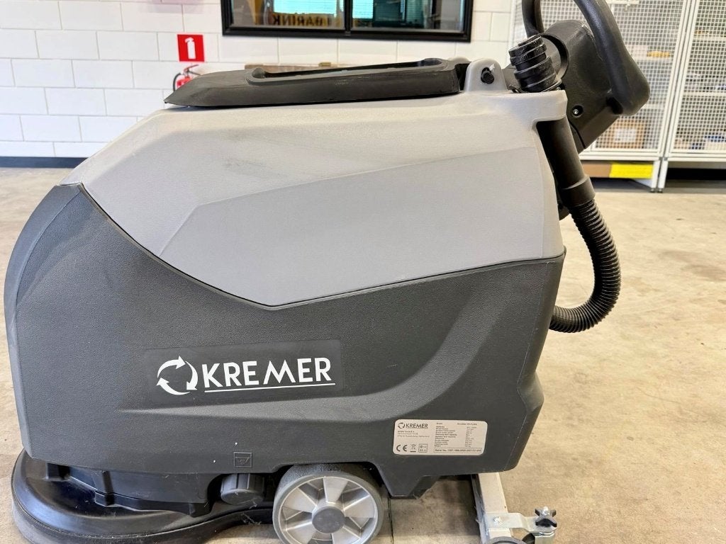 Kremer Schrobzuigmachine KR-FL50A, Ophalen, Gebruikt, Schrobmachine