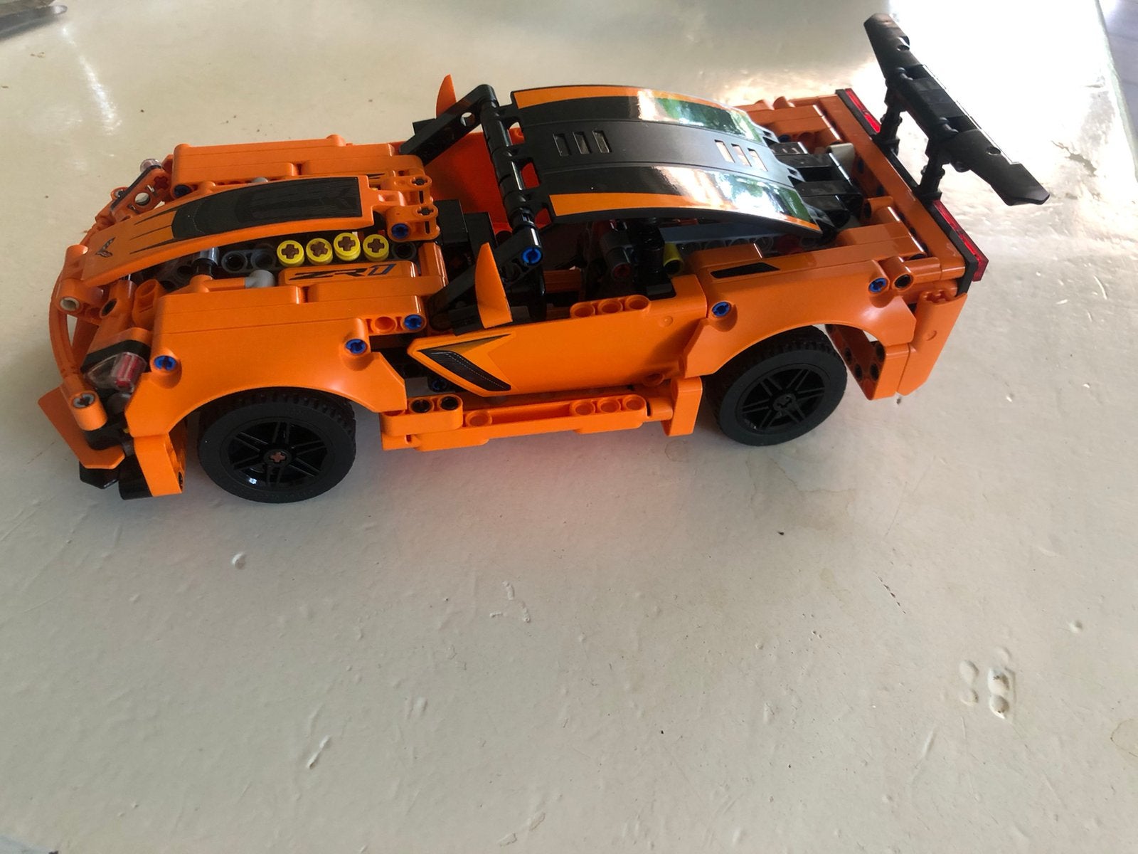 Lego technic 42093, Corvette, Ophalen of Verzenden, Zo goed als nieuw