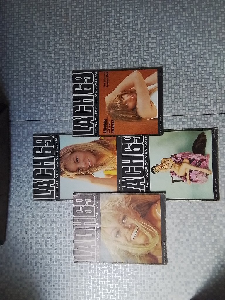 Oude tijdschriften,  panorama en de lach, Ophalen of Verzenden, Gelezen, Overige typen