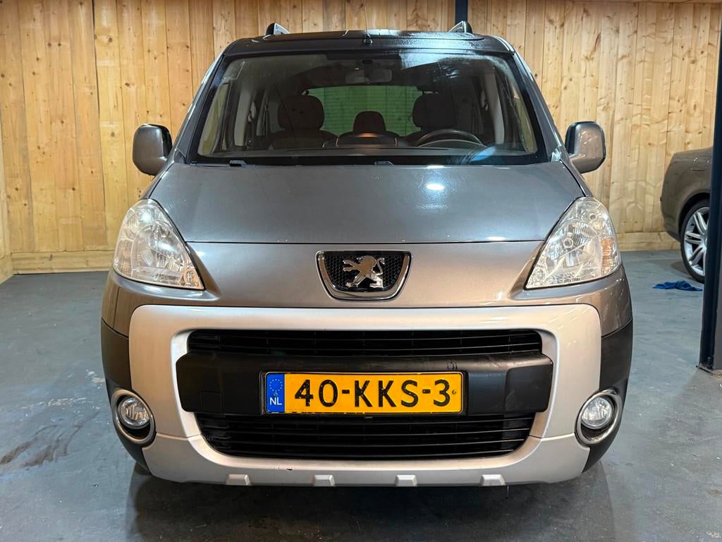 Peugeot Partner Tepee 1.6 Zenith Benzine 5-Persoons Navi Cli, Voorwielaandrijving, Gebruikt, 4 cilinders, Origineel Nederlands