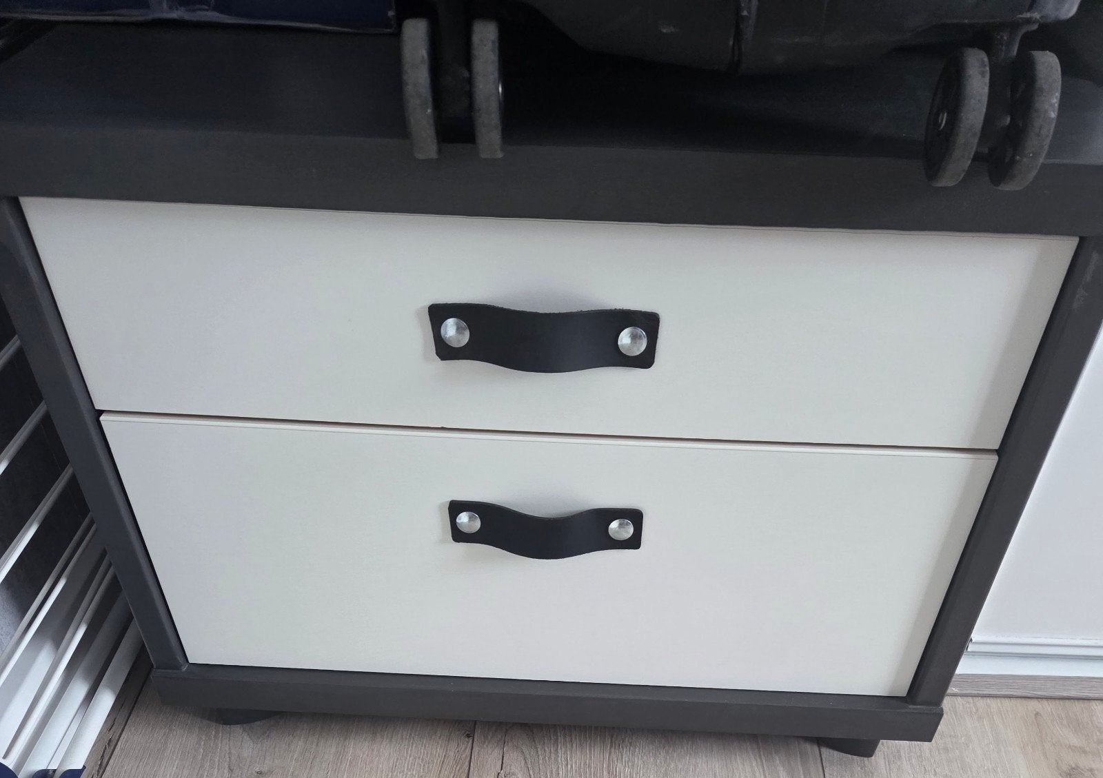 Nachtkastje, Huis en Inrichting, Ophalen, Zo goed als nieuw, Minder dan 45 cm