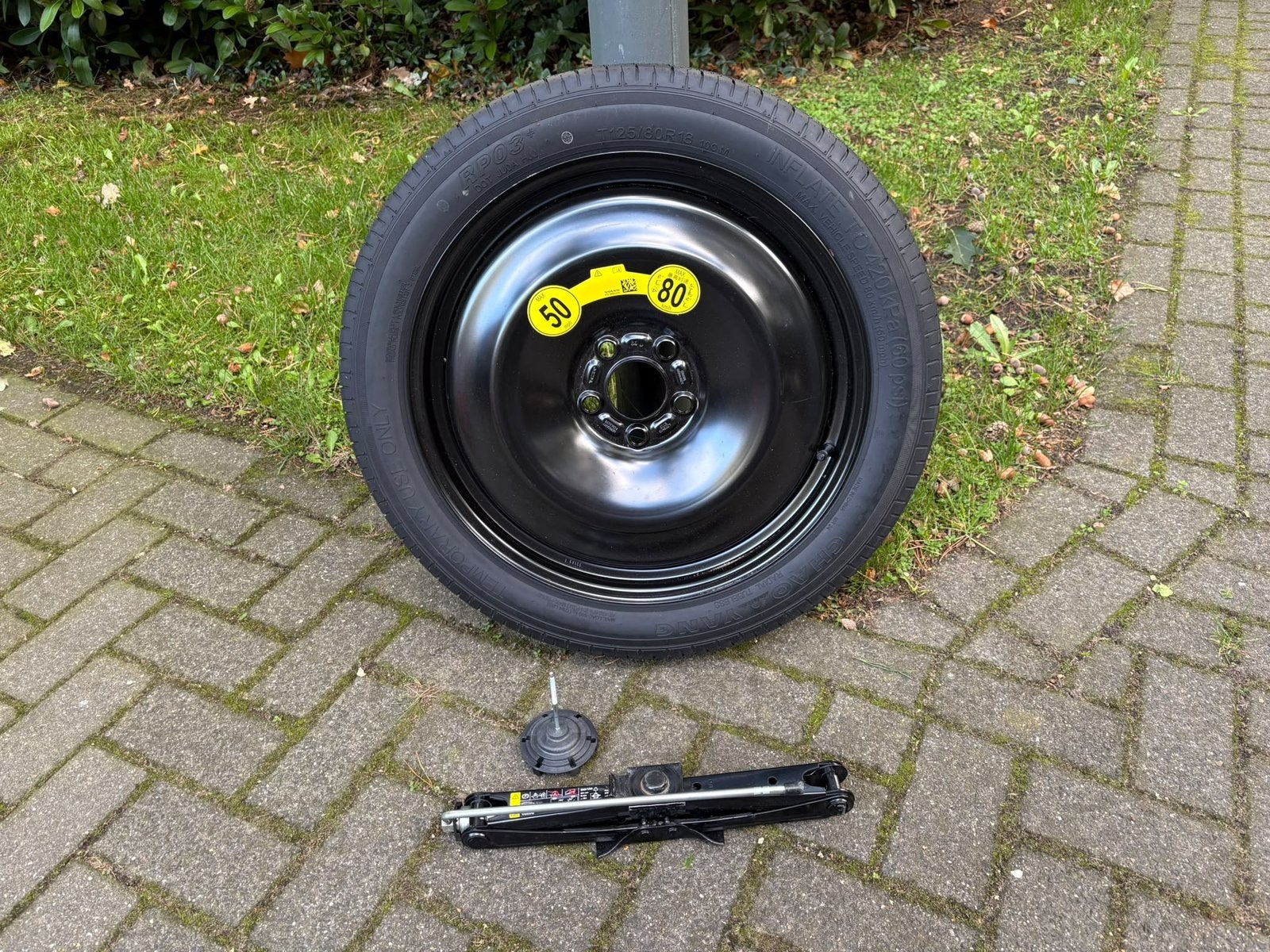 Origineel Volvo V90 / S90 reservewiel compleet met krik, Ophalen, Nieuw, Volvo