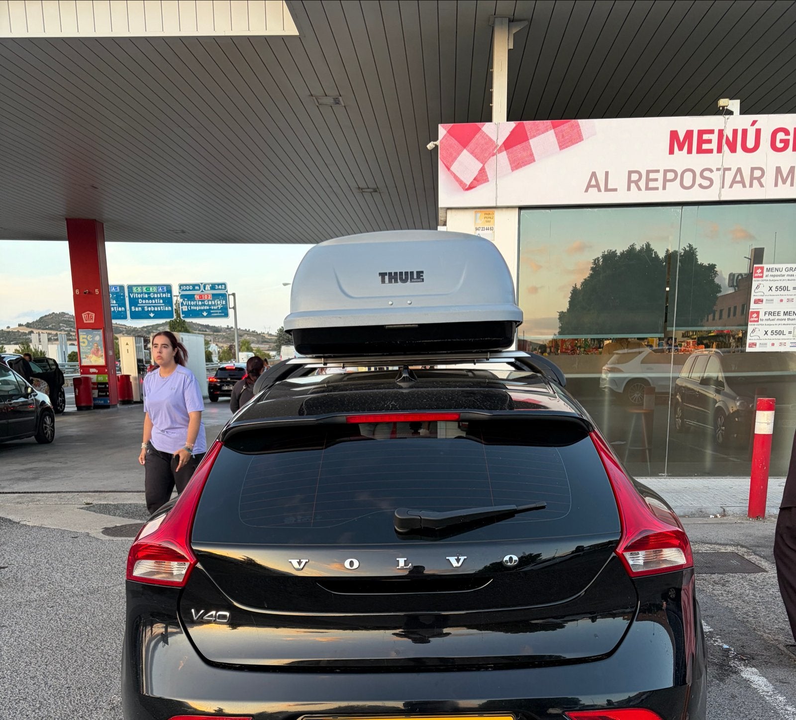 Thule Dakkoffer voor Volvo V40 - Gebruikt, Ophalen, Gebruikt