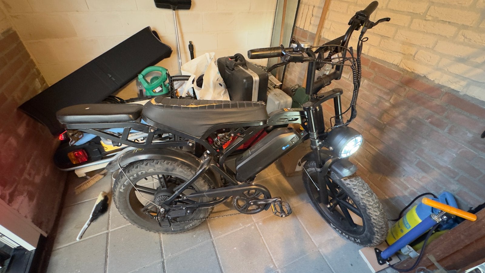 Fatbike V20 met nieuwe accu en lader, 59 cm of meer, Ophalen, Zo goed als nieuw, Overige merken