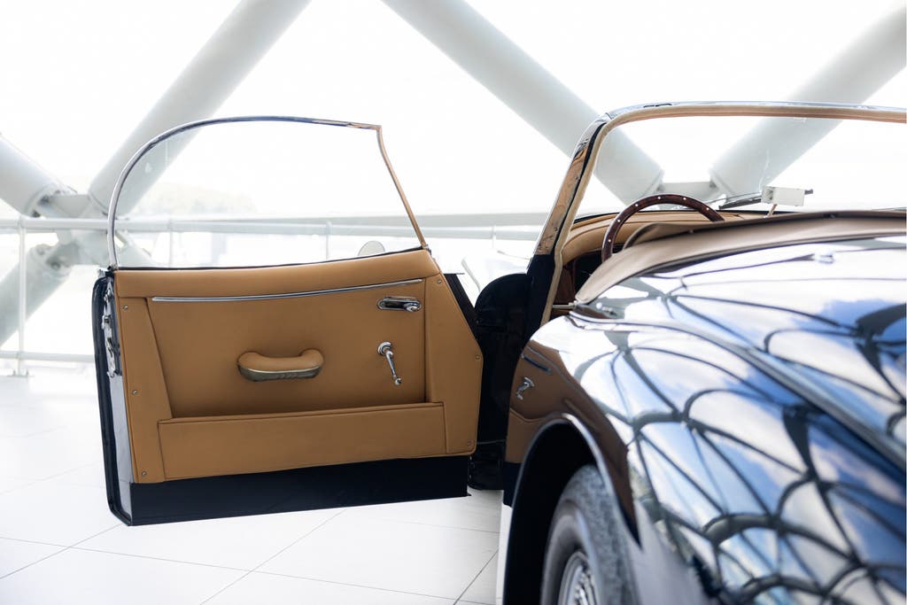 Jaguar XK 150 Roadster 3.4 | OTS | Blue over Tan |, foto 11