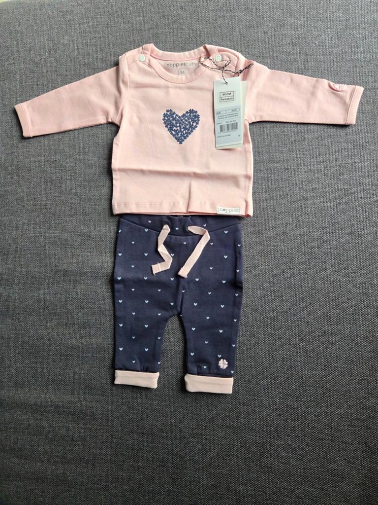 Nieuw Noppies setje: roze shirtje & blauw broekje maat 44, Kinderen en Baby's, Babykleding | Prematuur, Meisje, Nieuw, Ophalen of Verzenden