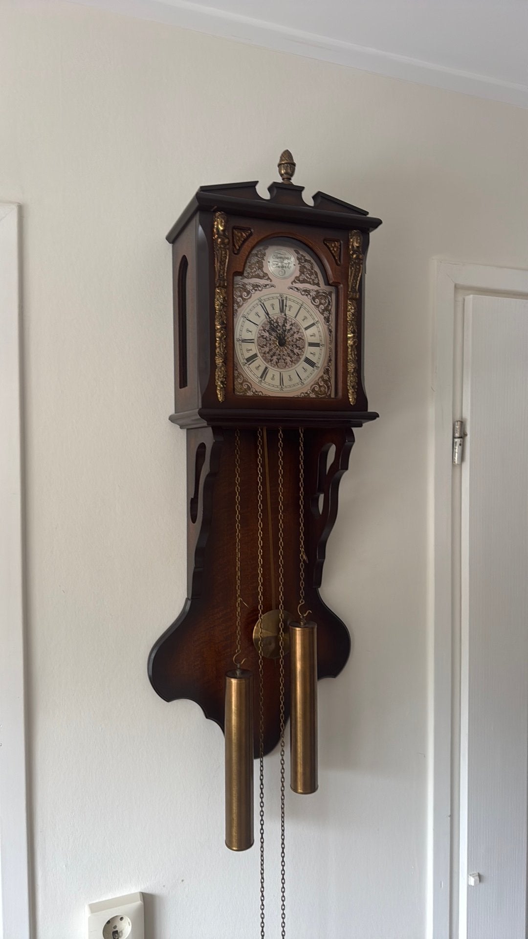 Klok Tempus Fugit, Ophalen