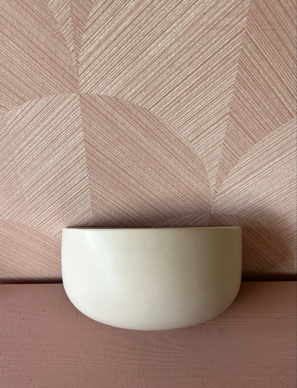 PTMD Muurvaasje / Wandpotje - Crème, Geschikt voor wandmontage, Gebruikt, Porselein of Keramiek, Ophalen of Verzenden