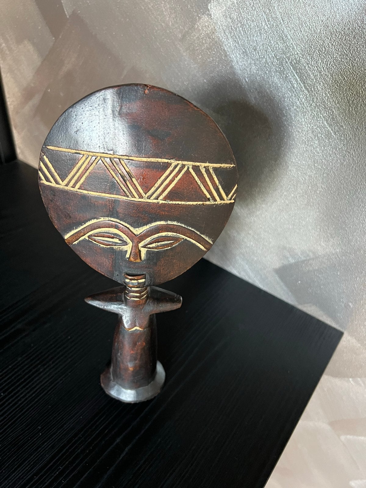 Afrikaans houten beeldje - Akua'ba vruchtbaarheidsbeeld, Antiek en Kunst, Hout, Bruin, Afrika, Ophalen of Verzenden