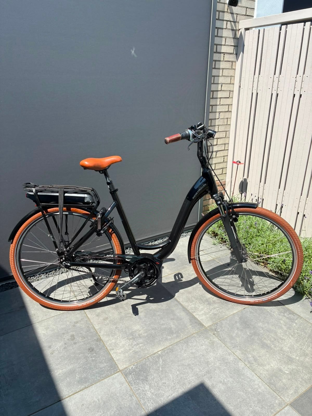 Riese & Müller Swing3 Urban – Luxe e-bike met riemaandrijvin, Fietsen en Brommers, Elektrische fietsen, Gebruikt, 50 km per accu of meer