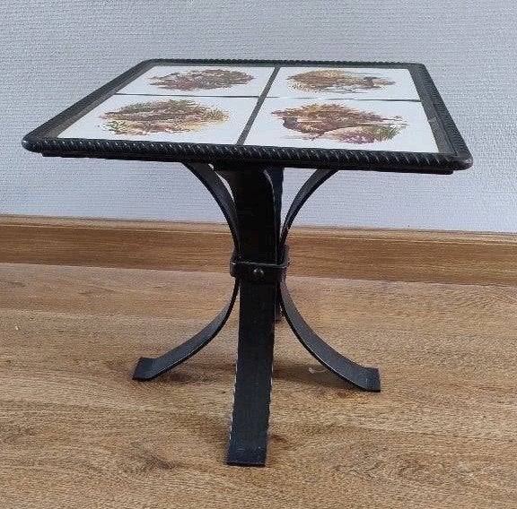vintage bijzettafel smeedijzer poot met vogel mozaiek tegels, Ophalen