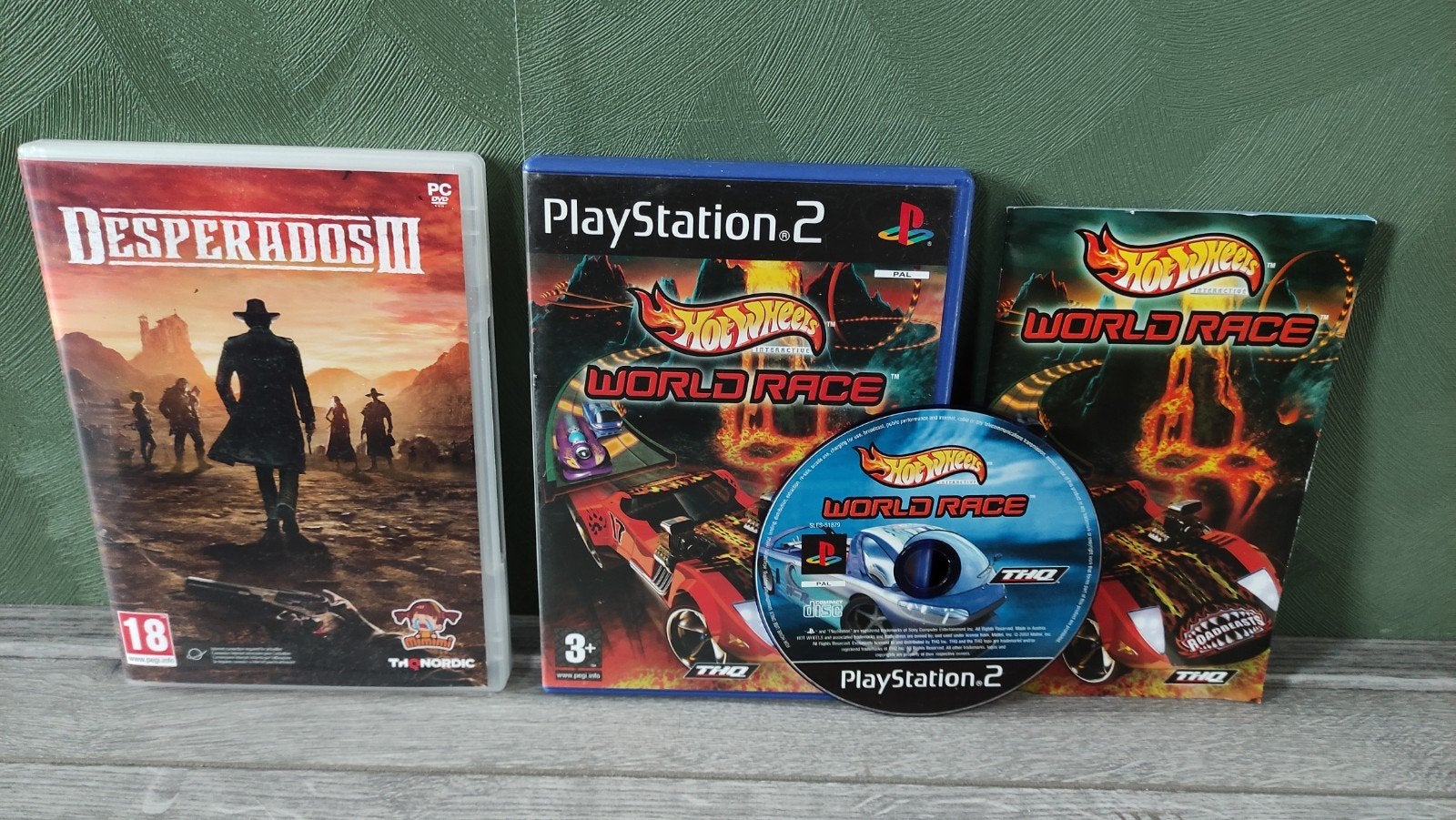 Hot Wheels world race ps2 en gratis desperados 3 pc game, Ophalen of Verzenden, Zo goed als nieuw, Vanaf 3 jaar