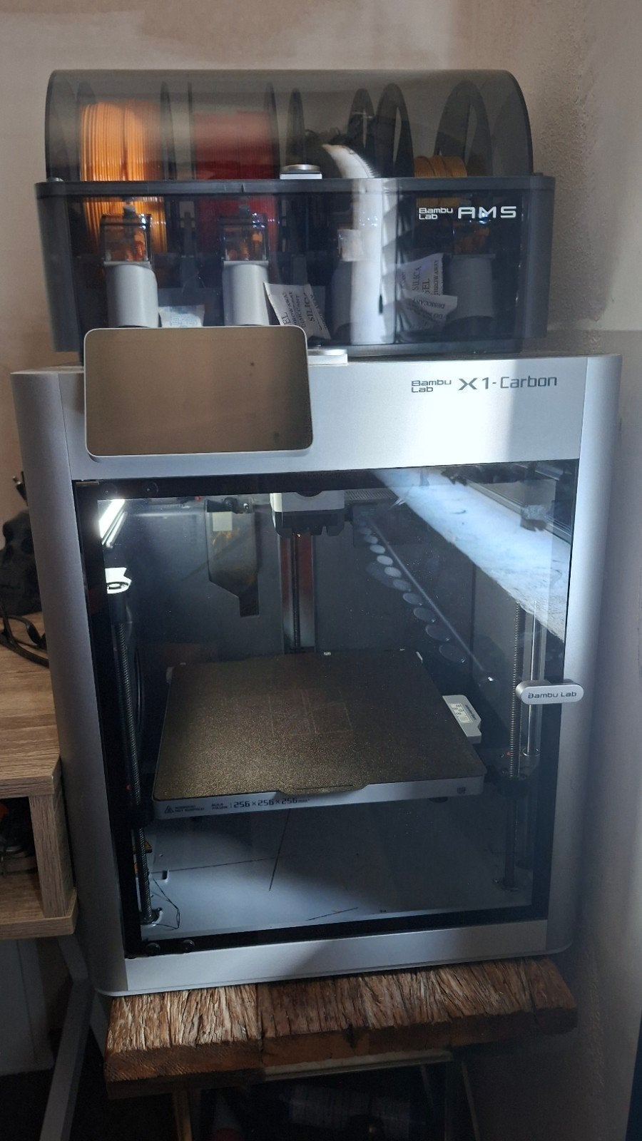 Bambu Lab X1-Carbon 3D-printer met AMS, filament en platen, Computers en Software, 3D Printers, Ophalen of Verzenden, Zo goed als nieuw