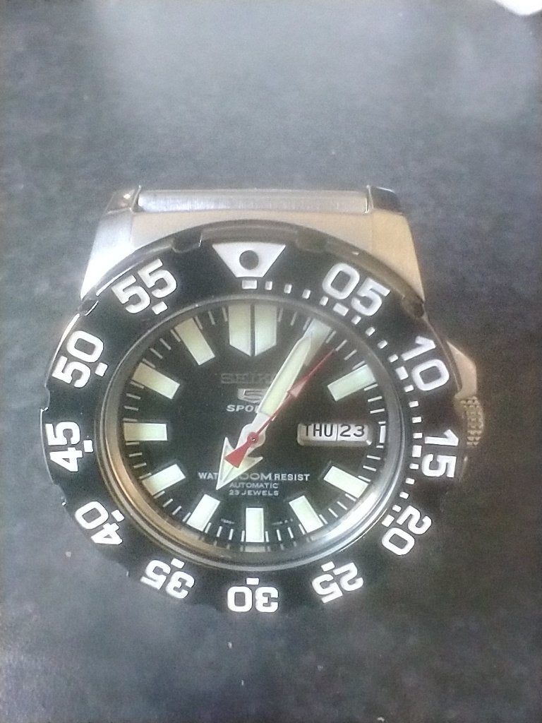 Seiko 5 Sports SNZF51K1 "Baby Monster" (2009) –  NOS STAAT, Sieraden, Tassen en Uiterlijk, Horloges | Heren, Staal, Polshorloge
