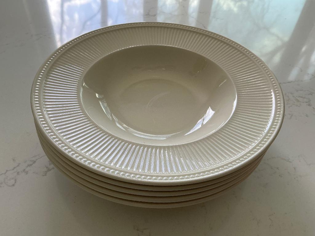 Wedgwood Windsor 5 soepborden, Huis en Inrichting, Keuken | Servies, Ophalen of Verzenden, Zo goed als nieuw, Bord(en), Wedgwood