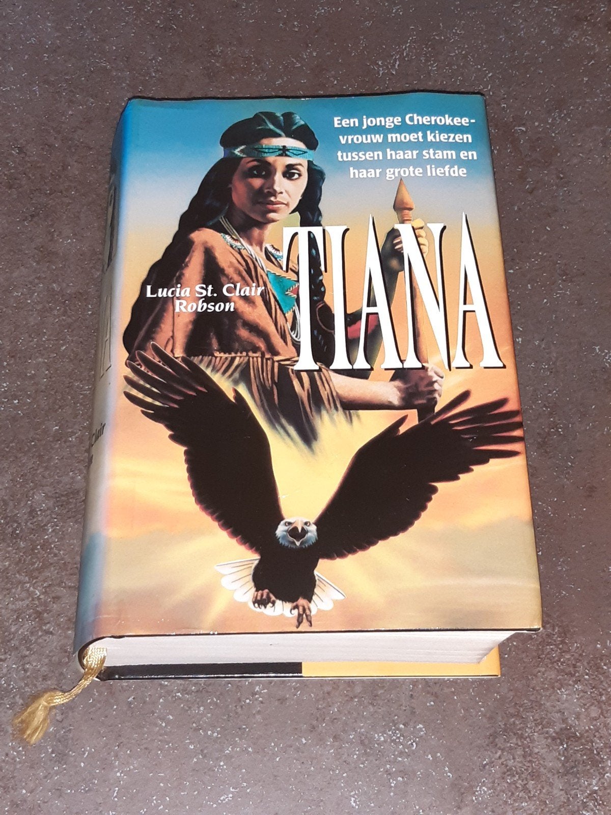 tiana Lucia st Clair Robson, Ophalen of Verzenden, Zo goed als nieuw