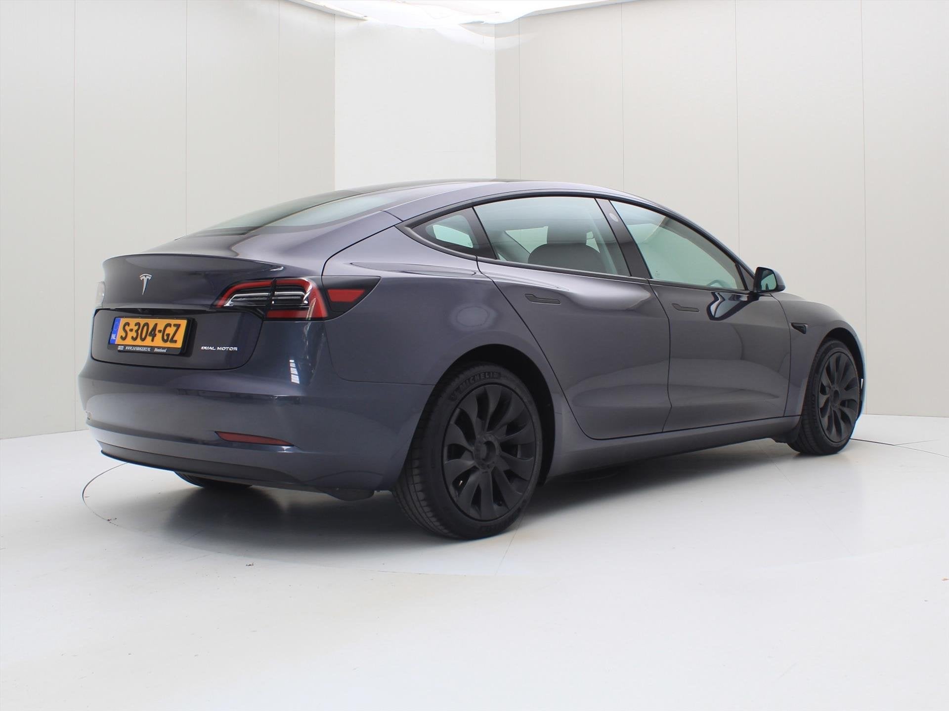 Tesla Model 3 Long Range AWD 94.1% SoH UPGRADE [ AMD RYZEN+W, Auto's, Automaat, Gebruikt, Zwart, 351 pk
