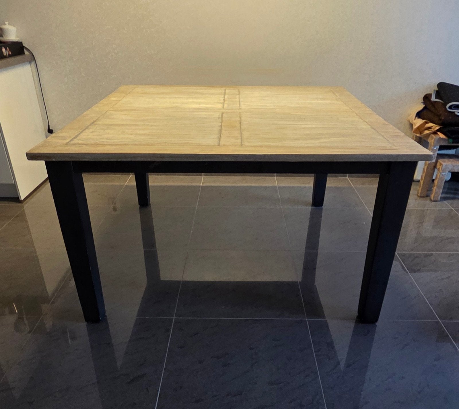 Duurzame zware kwaliteit eiken eettafel 140x140x79 cm, Huis en Inrichting, Tafels | Eettafels, Ophalen, Zo goed als nieuw, Vier personen