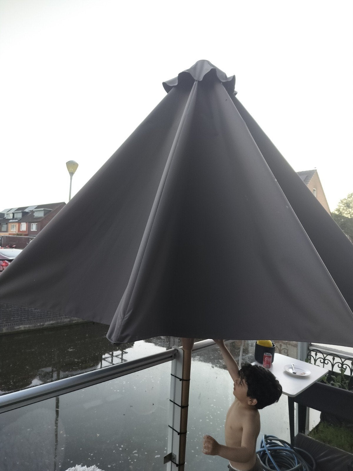 Mooie parasol, Ophalen of Verzenden, Zo goed als nieuw, Zweefparasol
