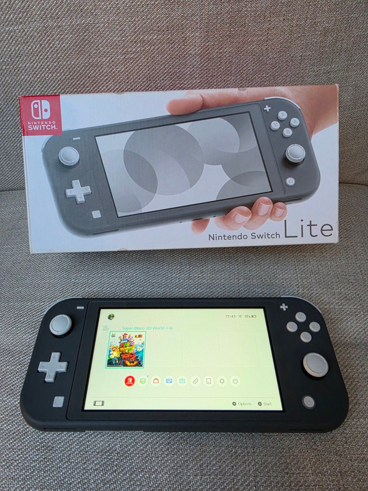 Nintendo Switch Lite - Uitstekende staat, Ophalen of Verzenden, Zo goed als nieuw, Met 1 controller, Switch Original