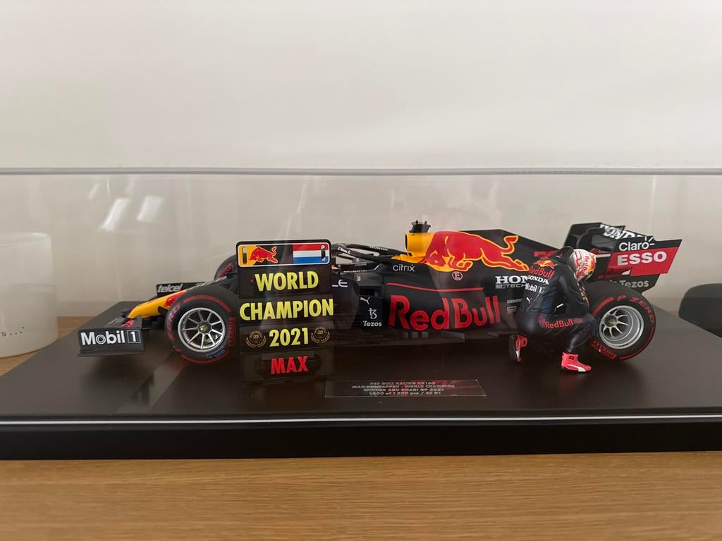 Grote 1/12 1500 van 1500 redbull MaxVerstappen Champion 2021, Overige merken, Auto, Groter dan 1:32, Nieuw