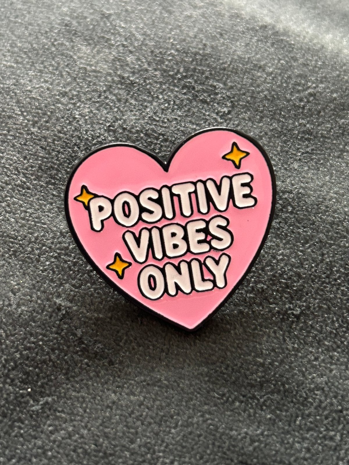 Pin Positive vibes only, Ophalen of Verzenden, Nieuw
