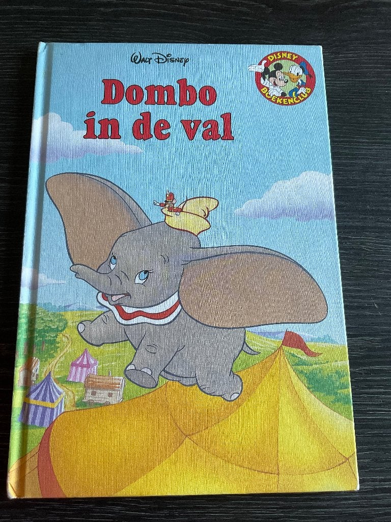 Disney Boekenclub boekje Dombo in de val, Boeken, Ophalen of Verzenden, Gelezen, Sprookjes