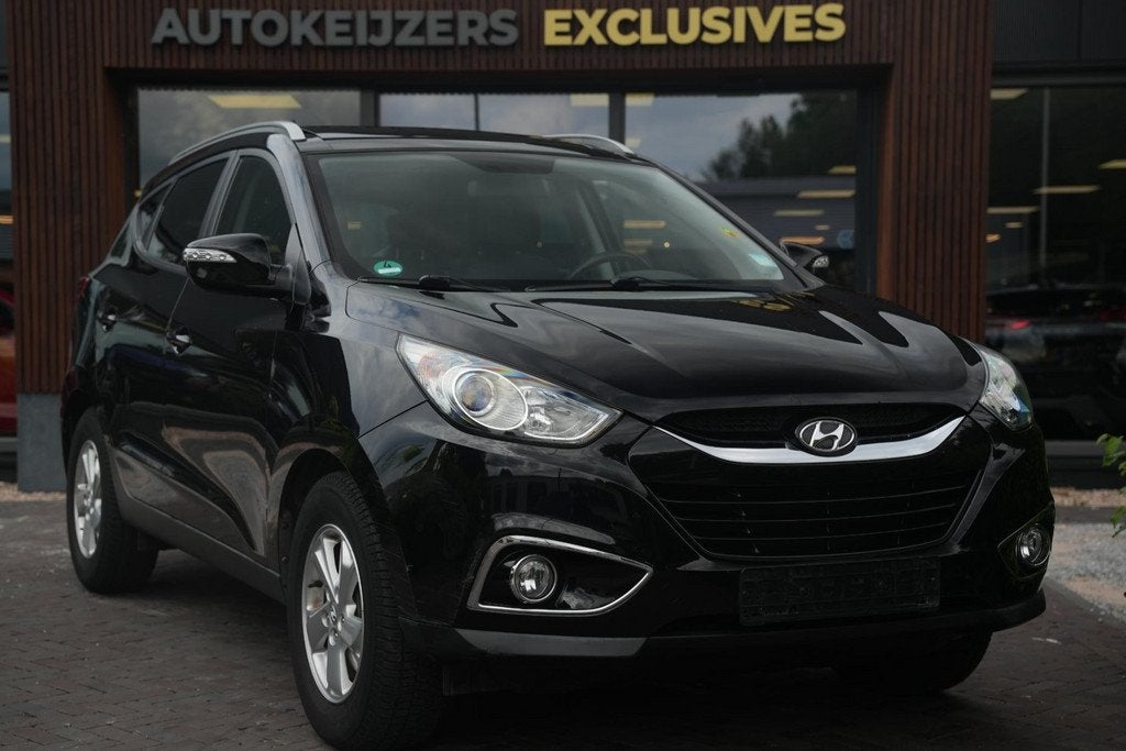Hyundai ix35 2.0i i-Catcher Panoramadak Cruise Clima 4x Stoe, Auto's, Hyundai, Gebruikt, Parkeercamera, 4 cilinders, Leder