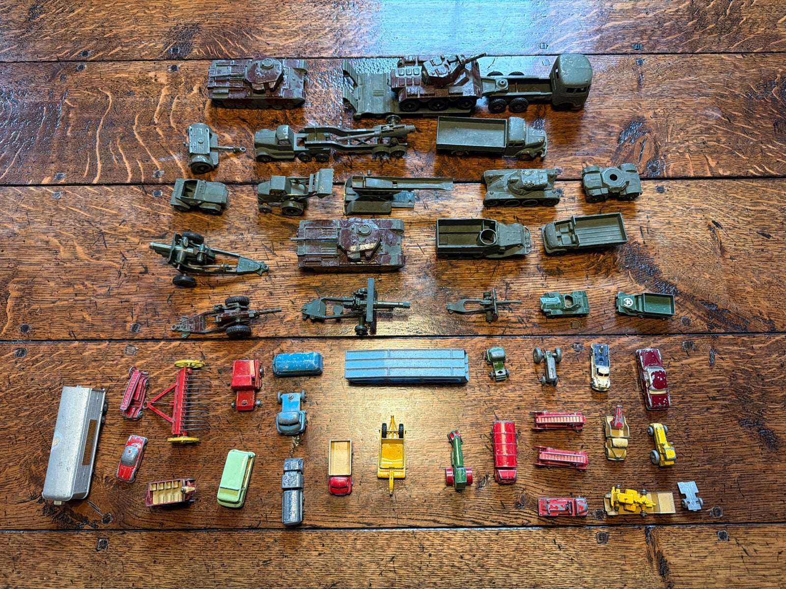Grote collectie Dinky Toys en andere speelgoedvoertuigen, Hobby en Vrije tijd, Ophalen of Verzenden, Gebruikt, Overige typen