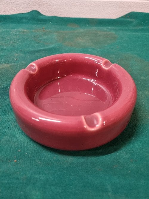 asbak bordeaux rood rond vintage, Ophalen of Verzenden, 'T Olde Gre-j, Info@toldegrej.nl, Endepoelstraat 20f Didam