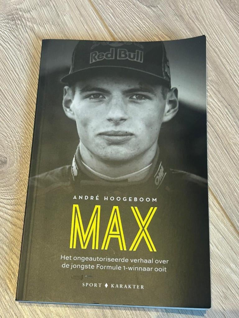 Max Verstappen boek – MAX (biografie) – nette staat, Boeken, Auto's | Boeken, Zo goed als nieuw, Algemeen, Ophalen