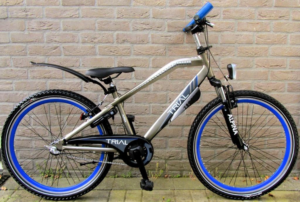 Alpina Trial 26 Inch - 3 Versn., Fietsen en Brommers, Fietsen | Jongens, Zo goed als nieuw, 26 inch of meer, Handrem, Versnellingen