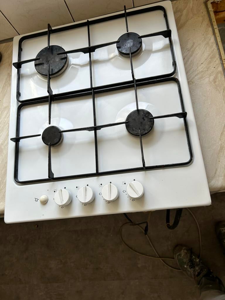 Gasfornuis - Werkt perfect!, Witgoed en Apparatuur, Fornuizen, Ophalen, Gebruikt, 60 cm of meer, 4 kookzones