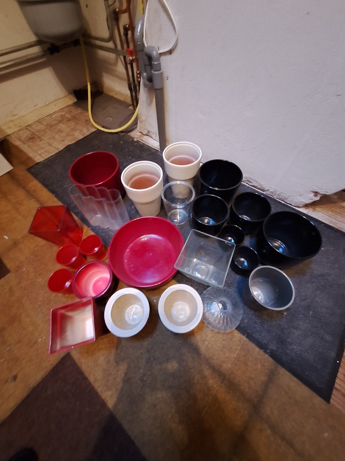 Diverse bloempotten en vazen - Grote collectie, Ophalen, Kunststof, Gebruikt, Minder dan 40 cm