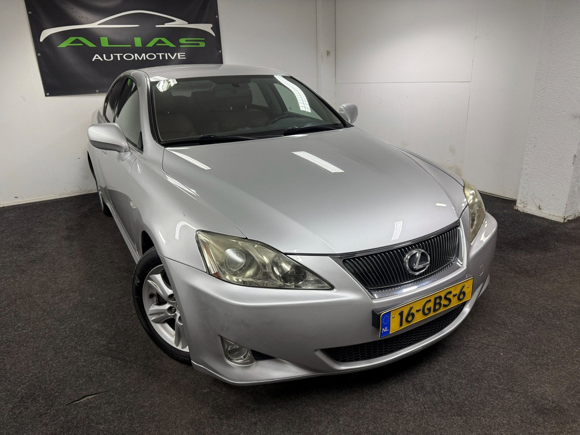 Lexus IS 250 Business - Leder - Stoel verwarming - Trekhaak, 2500 cc, Achterwielaandrijving, Gebruikt, Bedrijf