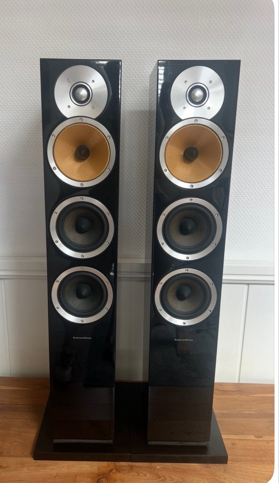Bowers & Wilkins CM8 Vloerstaande Luidsprekers Zwart