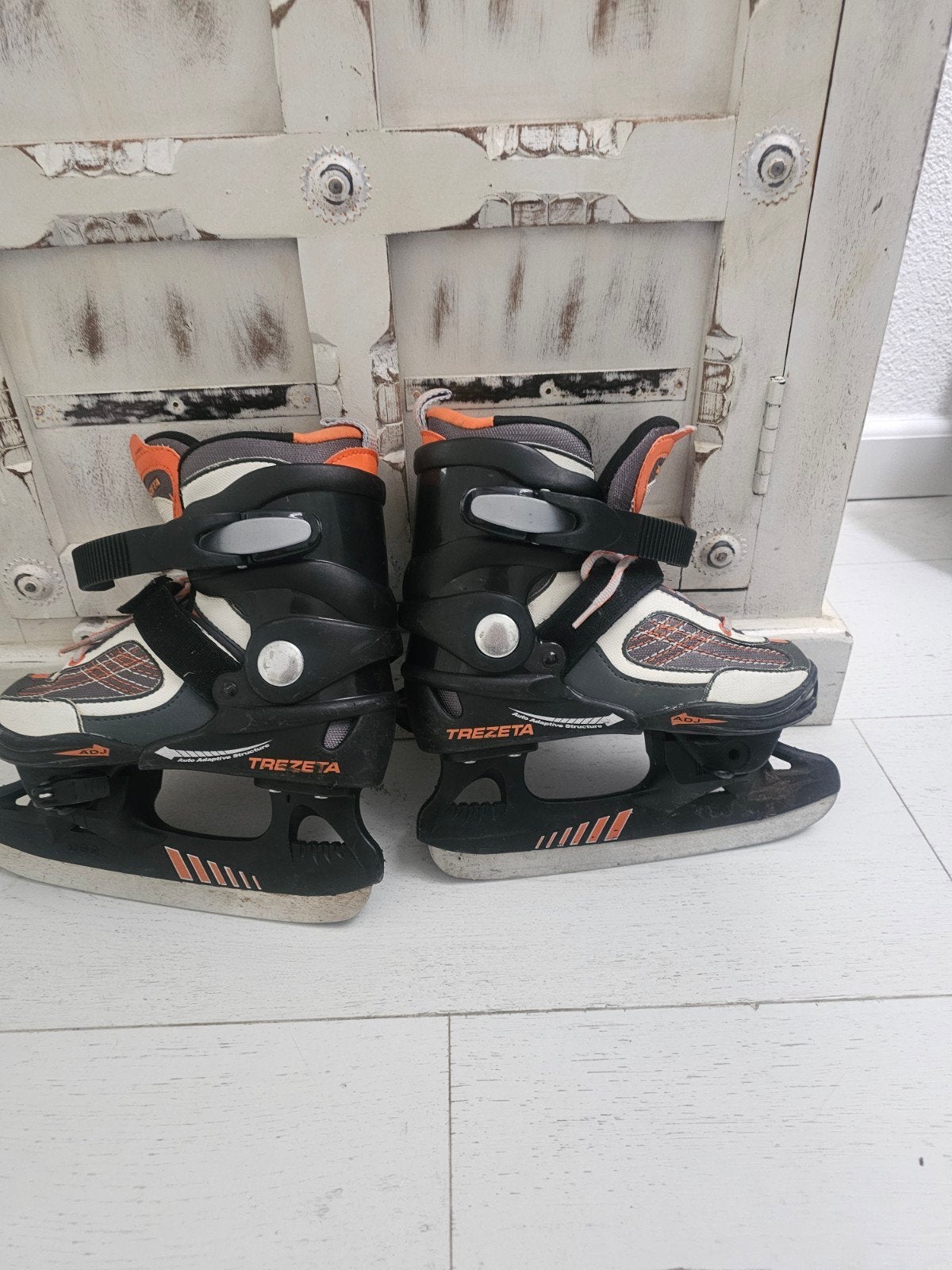 Verstelbare kinder schaatsen maat 31-33, Ophalen of Verzenden