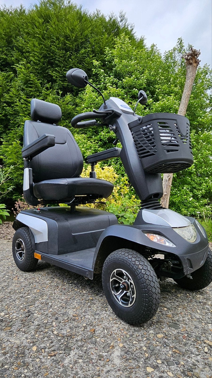 Invacare Orion Pro stabiele 4wiel scootmobiel, Ophalen, Inklapbaar, Zo goed als nieuw, Elektrische rolstoel