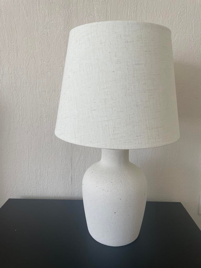 Ikea tafellamp met stoffen kap - wit, Ophalen, Zo goed als nieuw, Stof, 50 tot 75 cm